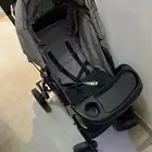 عربة أطفال نظيفة جدا  وسليمة للبيع