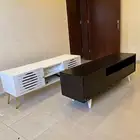 طاولة تلفزيون