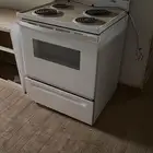 فرن كهربائي مستخدم استخدام نظيف جدا