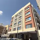 للايجار شقة جديدة 6 غرف واسعة مساحة 230 م