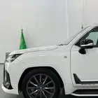 جيب لكزس 2024