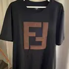 تيشرتات براندات عالميه رجالي ونسائي اصليه