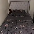 ثلاث سرائر مع أغراضهم كلها