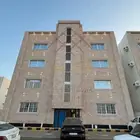 للإيجار شقة مكونة من 5 غرف في حي المحمدية