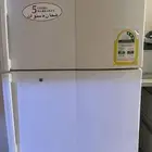 ثلاجة مستخدم