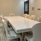 طاوله طعام