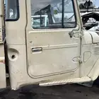 للبيع باب سواق وباب راكب ووجهيه شاص مديل 84 وكاله وكاله