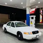 فورد فكتوريا 2010 للبيع