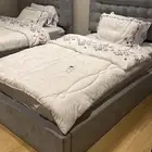 سرير كبير مقاس كينج وسريرين صغار نفر ونص مع المراتب واللحف