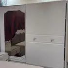 للبيع 3 غرف نوم بحالة ممتازة وباقي اغراض في الصور