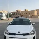كيا ريو 2020 ممشى 66 نظيفه جدا بدي وكاله خالي من الرشوش