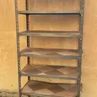 للبيع رفوف خزائن