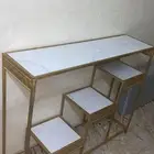 طاولة استقبال