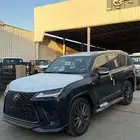 لكزس 2025 بنزين LX600 فل كامل سبورت سعودي جديد اللون اسود