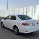 كورولا تويوتا 2013 بودي ومحركات وكاله ونظيفه للمستخدم