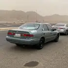 كامري 2000 للبيع مرشور رش تجميلي الحد 15 الف