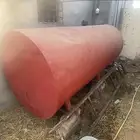 خزان احمر كبير 3 متر وارتفاع 1.30