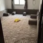 للايجار شقه نظيفه في حي البحيره الخبر فيهافقط مطبخ ومكيفات