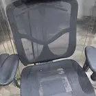 كراسي مكتبيه اثاث مكتبي كرسي دوار و ثابت حالة رائعة للتأثيث