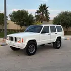 جيب شروكي موديل 2000