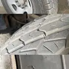 للبيع اربع جنوط جمس 8 مسمار مع كفرات شبه جديده