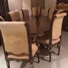 بوفية وطاولة طعام