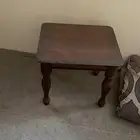 مدخل وطاولات للبيع