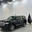 جيب لاند كروزر 2025