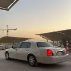 تاون كار شاصي طويل