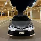 كامري LE استاندر هايبرد 2022 فضي