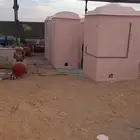 دورات مياه وخيام
