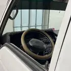 باص نقل بضائع نيسان