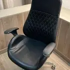 كرسي تنفيذي فاخر من مكتبة جرير