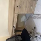 مكتب وكرسي دوار للبيع نظييف