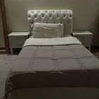 غرفة نوم جديده قليلة الاستخدام للتواصل