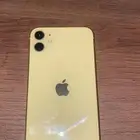 ايفون 11 العادي اصفر