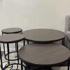 طاولات للبيع