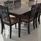 طاولة طعام للبيع