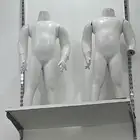 مونيكان وستاندات