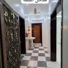 شقة للإيجار ثلاث غرف وصالة خلف أسواق المزرعة