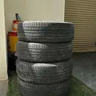 طقم 4 جنوط بكفراتها