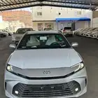 كامري فئه E 2025