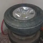 للبيع بوالين ماكسس بجنوطها اربع كفرات بها نص عمر الحد 1000