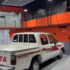 هايلوكس 99مسمكره كامله فيها راس مكينه وباقي امورها تمام
