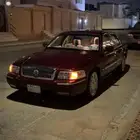 فورد جراند ماركيز 2010