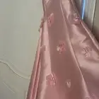 فستان للبيع