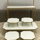 مدخل وطاولات صغيره سليمه