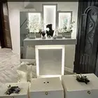 للبيع دولاب وصناديق ملكه بملحقاتها