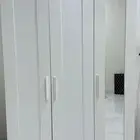 بيع سرير 2 كمدينة ودولاب