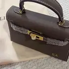 شنطة Lily   Bean London أصلية   فاخرة وجديدة